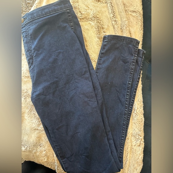 American apparel easy Jean size medium. EUC. Dark denim skinny pant. - Picture 7 of 9
